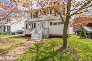 937 Greenwood Ave, Keyport, NJ 07735