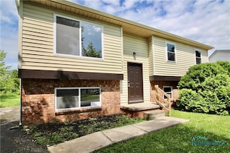 6182 Old Farm Ct, Toledo, OH 43612