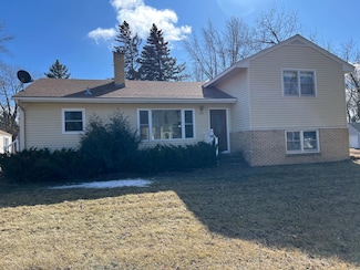 825 Nevada Ave, Benson, MN 56215