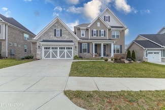 1819 English Ivy Ln, Knoxville, TN 37932