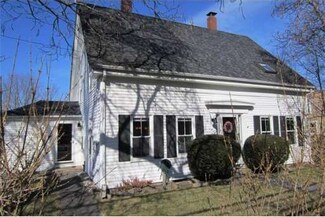 486 Essex St, Beverly, MA 01915