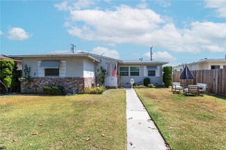 628 S Pine St, Anaheim, CA 92805