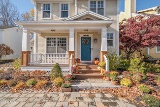 7 Park Alley N, Saratoga Springs, NY 12866