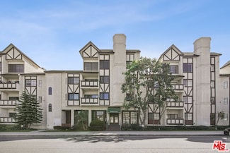 17914 Magnolia Blvd Unit 121, Encino, CA 91316