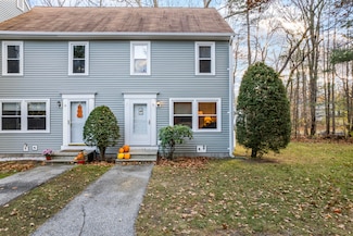 60 Brown St Unit 5, Kennebunk, ME 04043