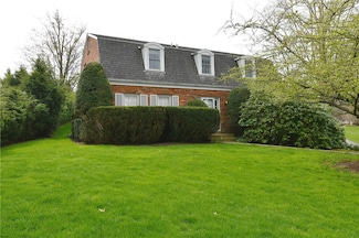 676 Harrogate Rd, Pittsburgh, PA 15241