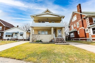 900 Ruple Rd, Cleveland, OH 44110