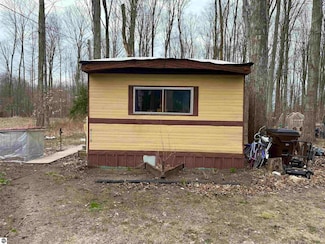 4604 Luanne Ln Unit 29, Blair Township, MI 49685
