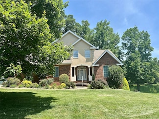 322 Oakview Dr, Salisbury, NC 28146