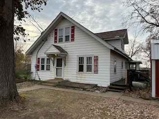 11274 Harrison Rd, Rockton, IL 61072