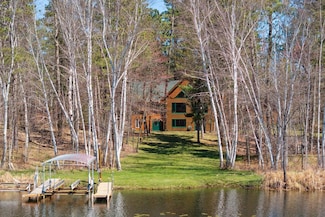 38327 S Arrowhead Dr, Pine River, MN 56474