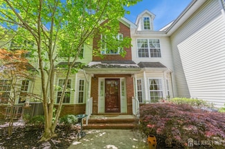60 Forest Dr Unit 60, Piscataway, NJ 08854