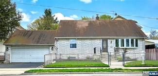 100 Riverside Ave, Lyndhurst, NJ 07071