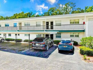 7700 92nd St Unit 106G, Seminole, FL 33777