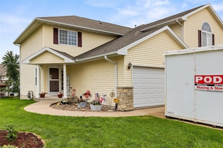 3548 Stoneview Cir SW Unit 3548, Cedar Rapids, IA 52404