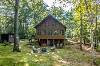115 Maple St, Conway, NH 03860