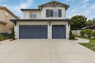 3669 Strata Dr, Carlsbad, CA 92010