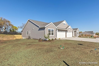 997 Scioto Dr NW Unit 26, Comstock Park, MI 49321
