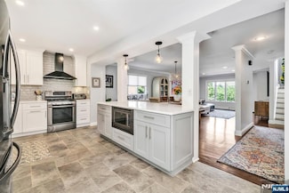 296C Undercliff Ave Unit C, Edgewater, NJ 07020