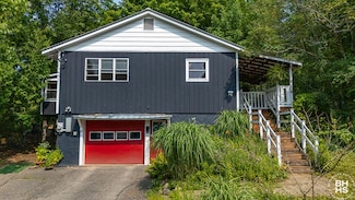 21 Jenkins St, Saranac Lake, NY 12983