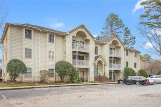 5934 W Friendly Ave Unit F, Greensboro, NC 27410