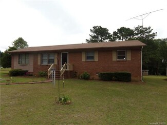 117 Clark St, Pageland, SC 29728