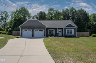 199 Courtney Ln, Dunn, NC 28334