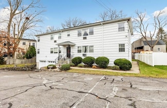 1260 Hope St Unit D, Stamford, CT 06907