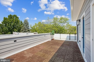 2236 40th St NW Unit PH6, Washington, DC 20007
