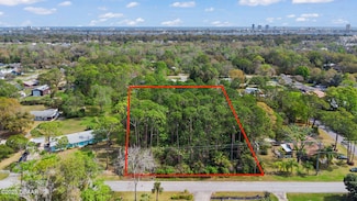 635 Orchard Ave, Ormond Beach, FL 32174