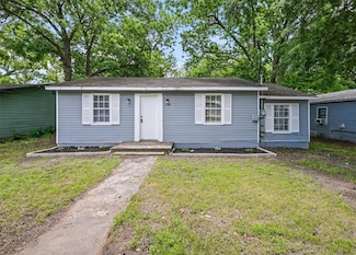 2906 W Parnell St, Denison, TX 75020