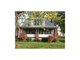 706 Roxbury Ave, Youngstown, OH 44502