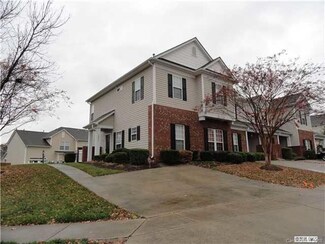 1511 Sylvia Ct, Charlotte, NC 28205