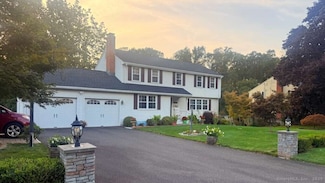 172 Eddy Ln, Newington, CT 06111