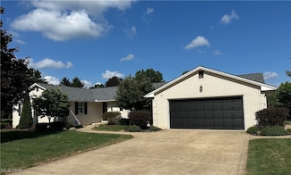 7410 Starcliff Ave NW, North Canton, OH 44720