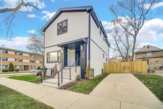 7523 Franklin St, Forest Park, IL 60130