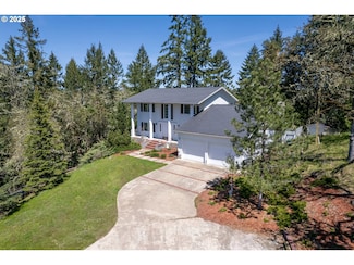 416 Elmar Dr, Winchester, OR 97495