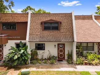 2159 N 14th Ave, Hollywood, FL 33020