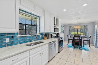 5240 Hill Ridge Dr, Fort Worth, TX 76135