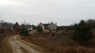 8203 Macarthur Rd, Saranac, MI 48881