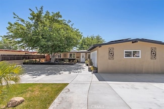 38868 Yucca Tree St, Palmdale, CA 93551