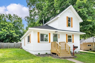 628 E Madison St, Hastings, MI 49058