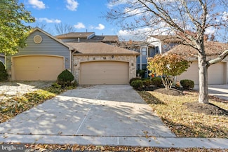 18 Hillside Ct, Lambertville, NJ 08530
