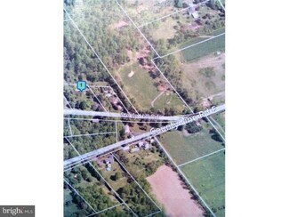 515 Steely Hill Rd, Riegelsville, PA 18077