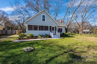 5 Private St, York, SC 29745