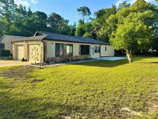 10 Jamaica St, Homosassa, FL 34446