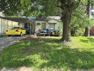 112 Denham Ave, Pasadena, TX 77506