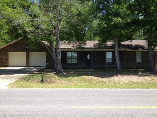 300 Shady Grove Moss Rd, Laurel, MS 39443