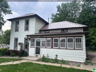 215 N Union St, Ponca, NE 68770