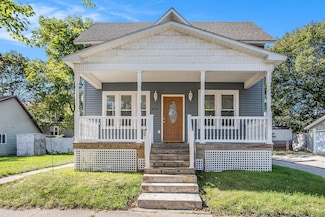 534 Hancock St, Manistee, MI 49660